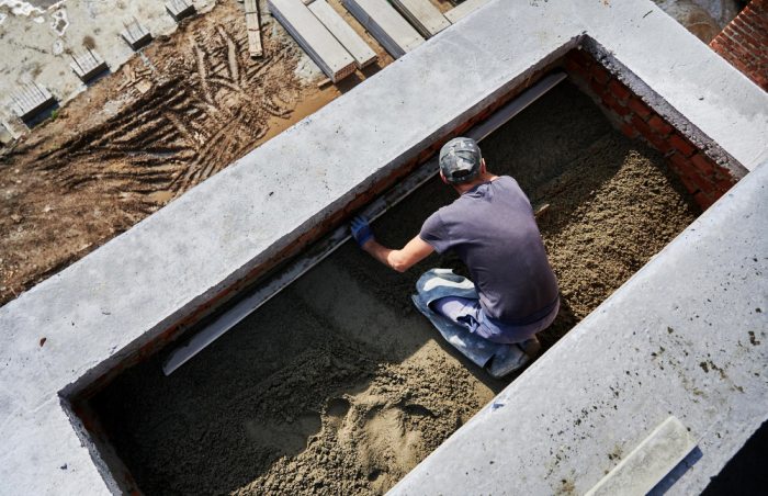 Ekspert wyjaśnia zastosowanie folii bąbelkowej jako ochrona izolacji wodochronnej i element drenażu przy fundamentach